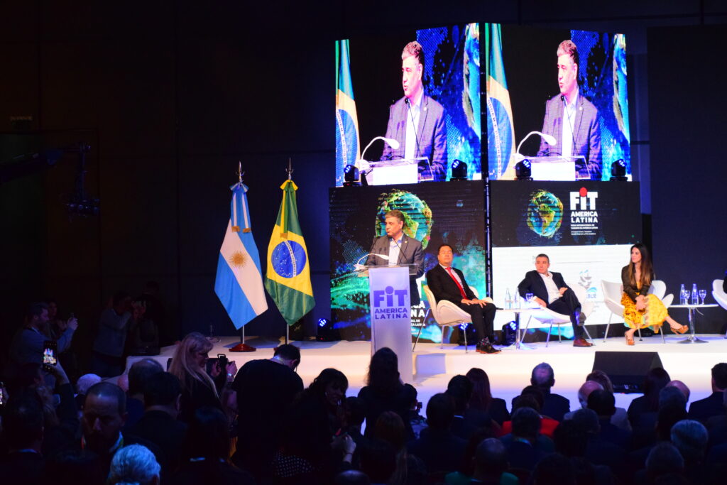 Jorge Macri, chefe do Governo de Buenos Aires no seu discurso de abertura na FIT 2024