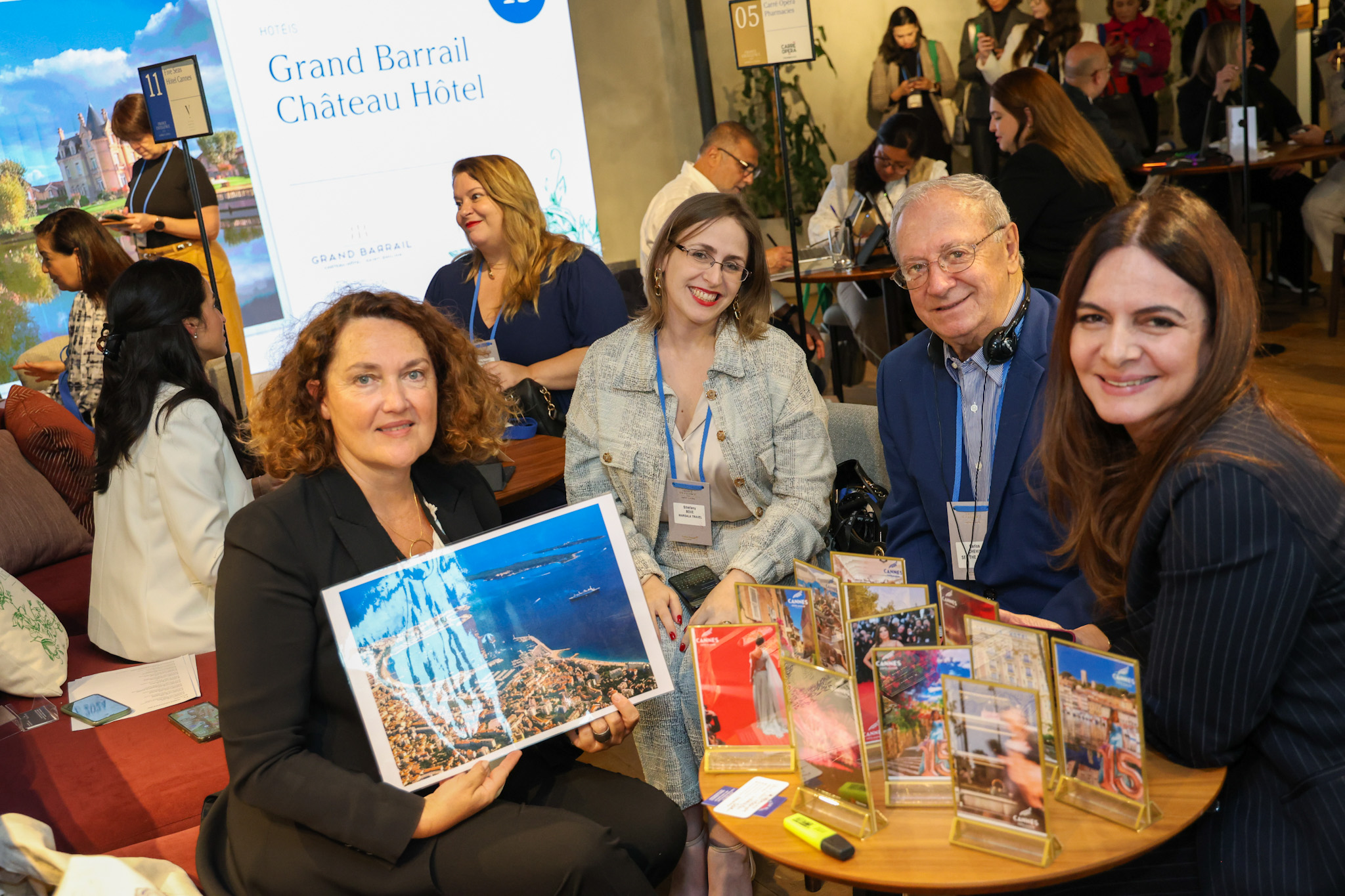 Laure Toma-Auneau, do Cannes Convention & Visitors Bureau, Sthéfany Diniz, do Marsala Travel, Carlos Chehin, do See The World e Vânia Pacheco, do Atelier de Viagem