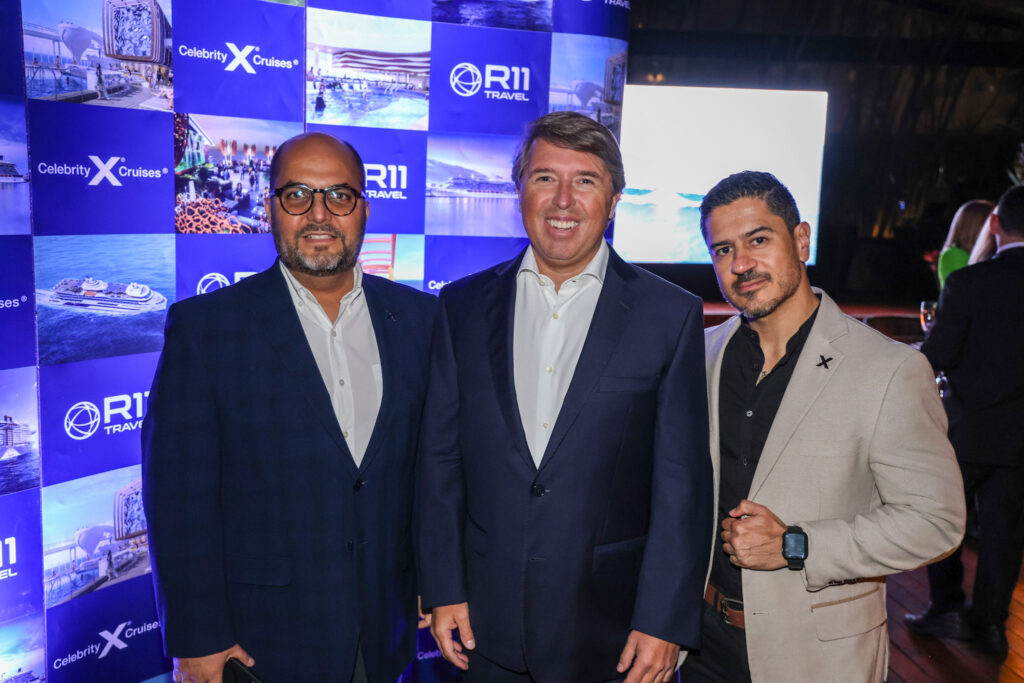 Manlio Carpizo, da Celebrity Cruises, Ricardo Amaral, da R11 e Charlie Rivera, da Celebrity Cruises