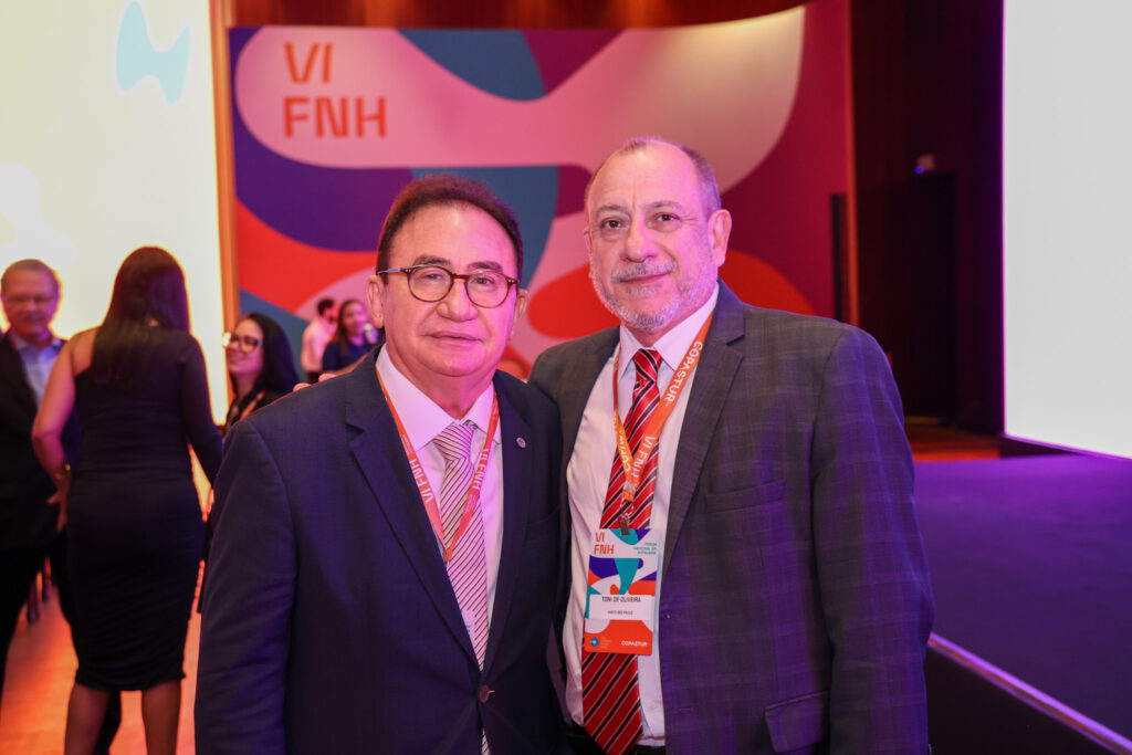 Manoel Linhares, da ABIH Nacional e Toni Sando, do Visite São Paulo Convention Bureau e Unedestinos