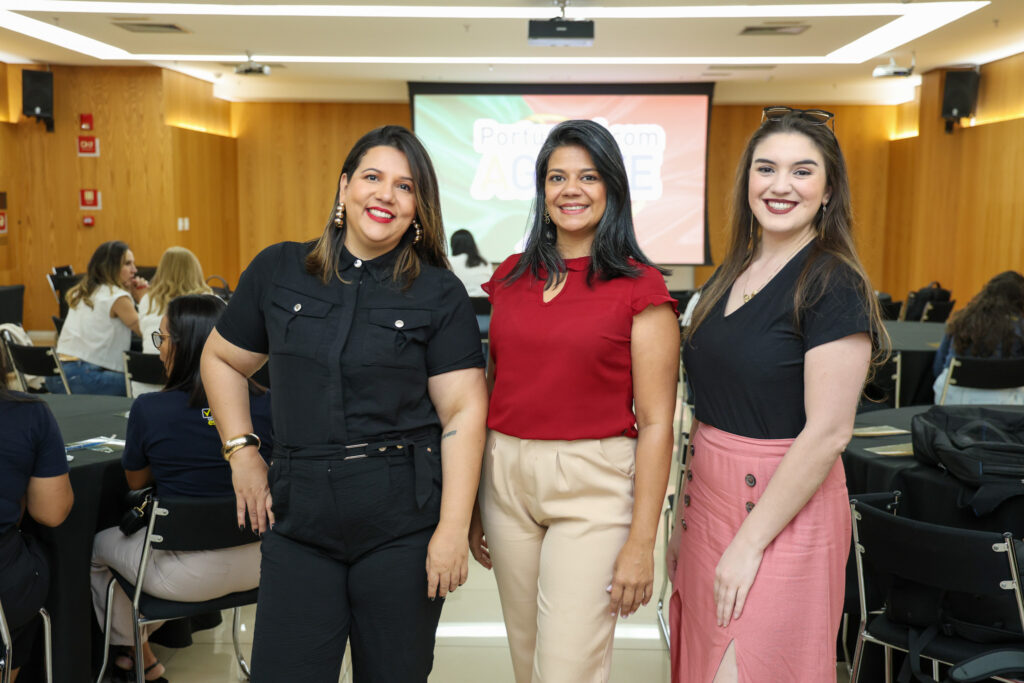 Mara Fonseca, Nayra Iqbal e Júlia Gomes, da Ecos Turismo
