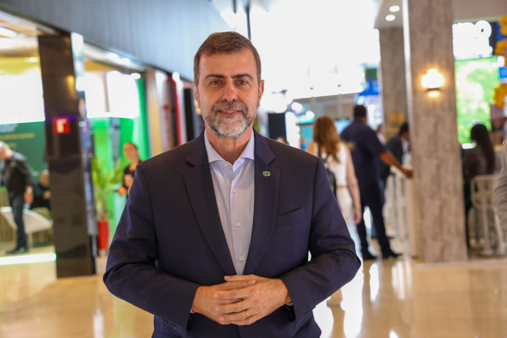 Brasil é convidado como principal destino internacional da maior feira de turismo da Colômbia 1 Marcelo Freixo presidente da Embratur 1 4 Brasil é convidado como principal destino internacional da maior feira de turismo da Colômbia