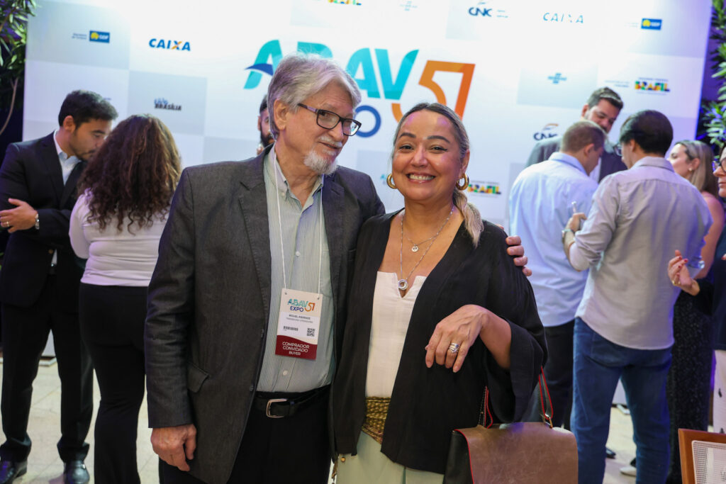 Miguel Andrade e Márcia Pereira, da Transmundi