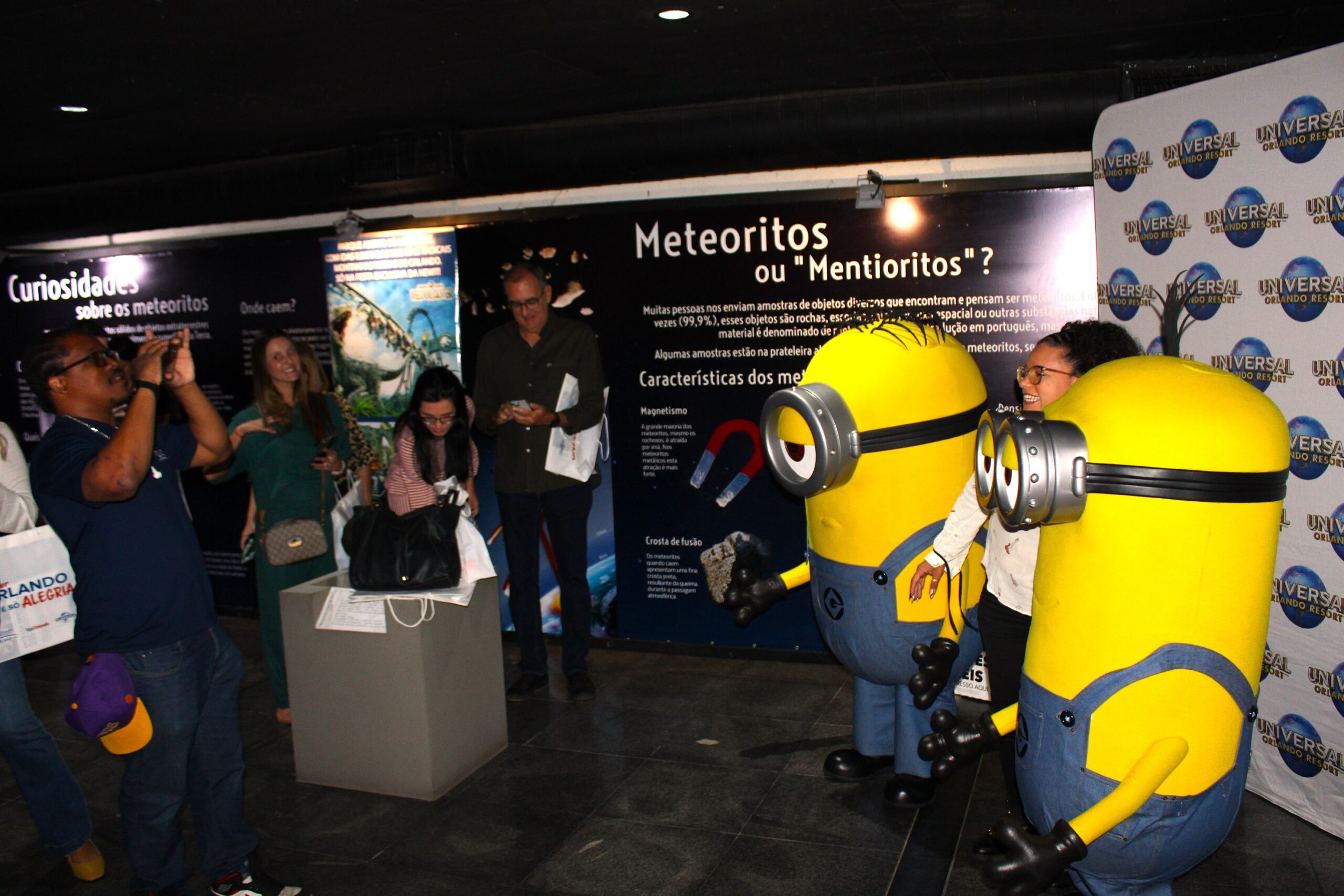 Minions conquistam os agentes Minions conquistam os agentes