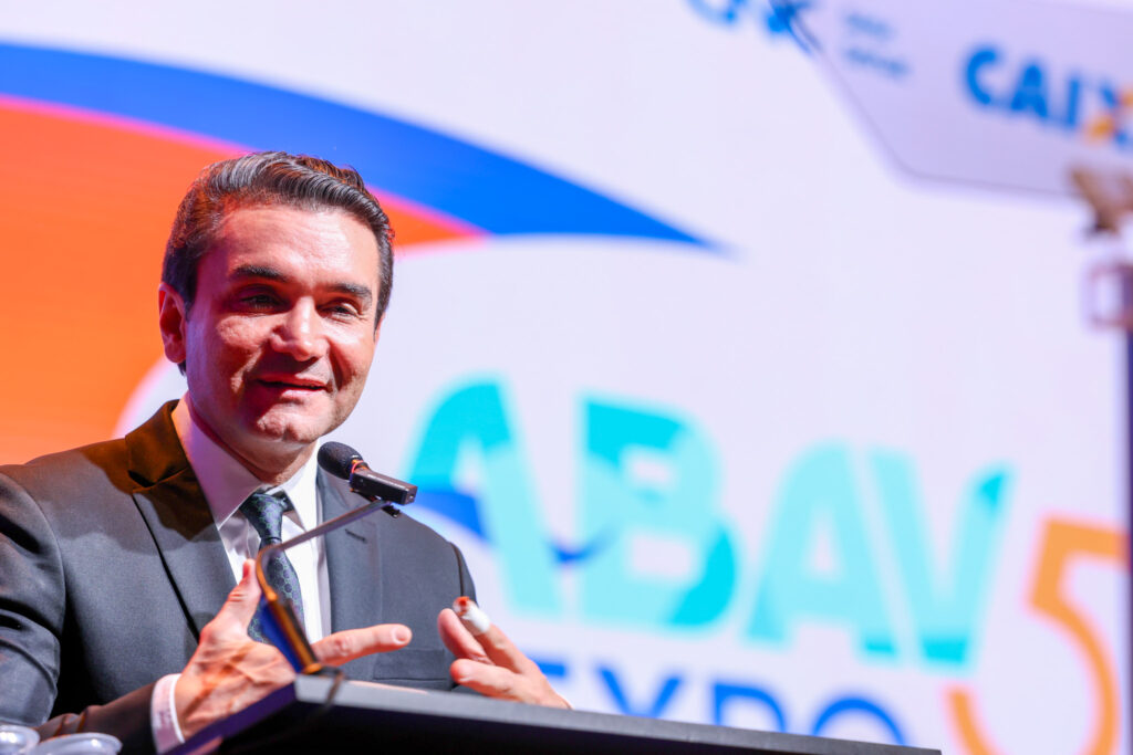 Ministro do Turismo, Celso Sabino