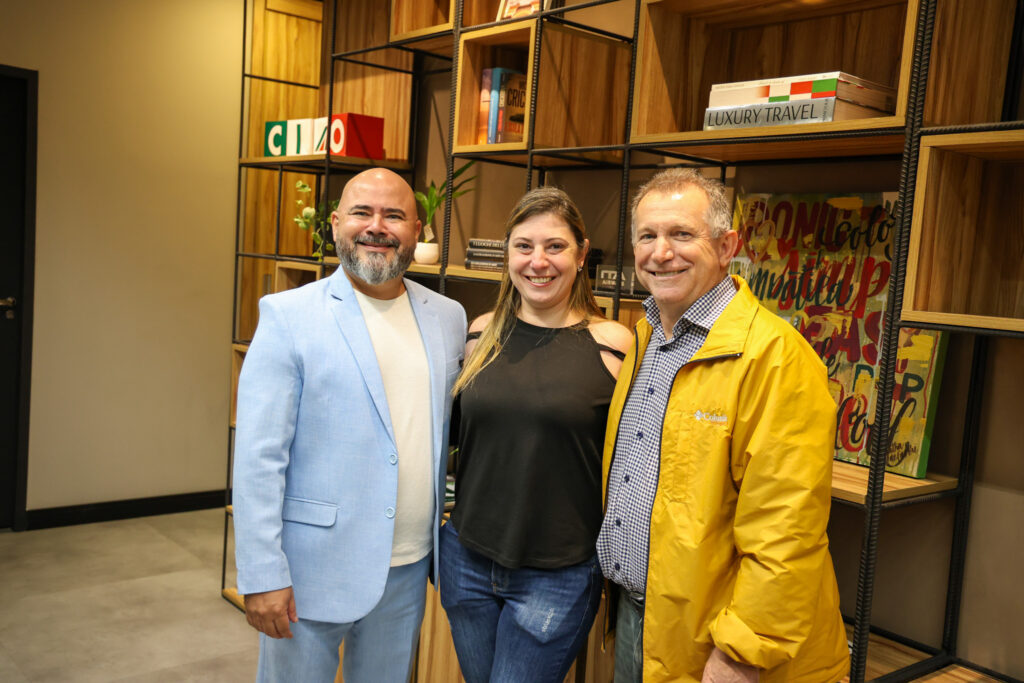 Murilo Cassino, da ITA Airways, Soraya Romano e Luís Quaggio, da Ancoradouro