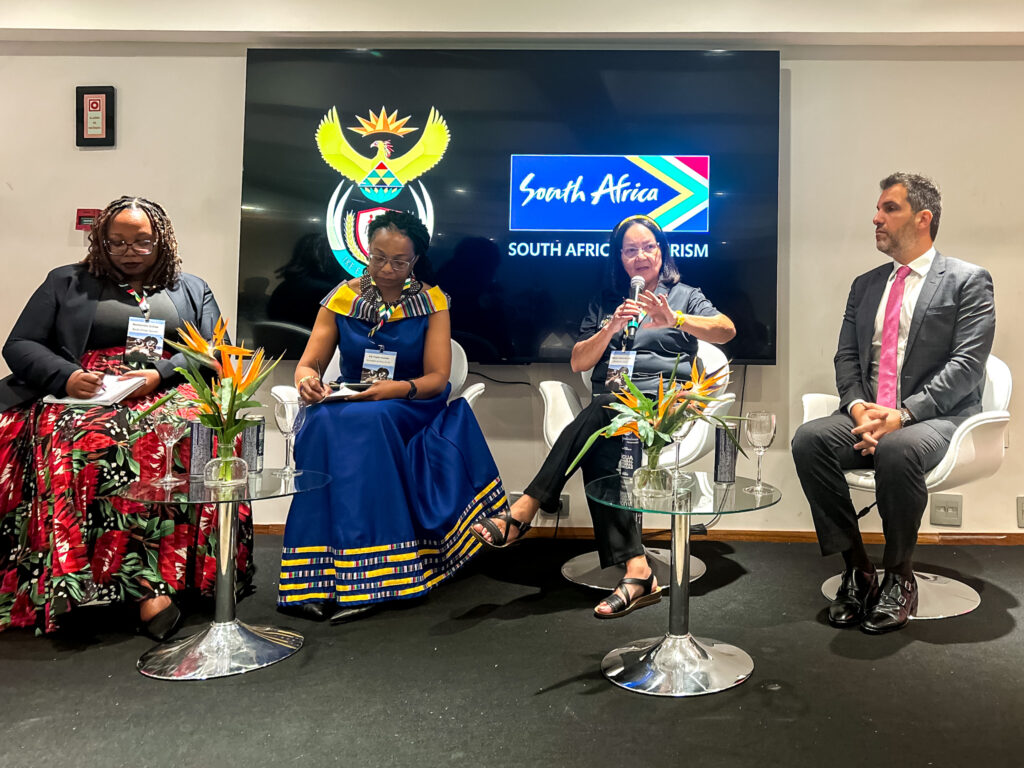 O encontro contou com um painel de interação entre o trade brasileiro e o turismo da África do Sul O encontro contou com um painel de interação entre o trade brasileiro e o turismo da África do Sul