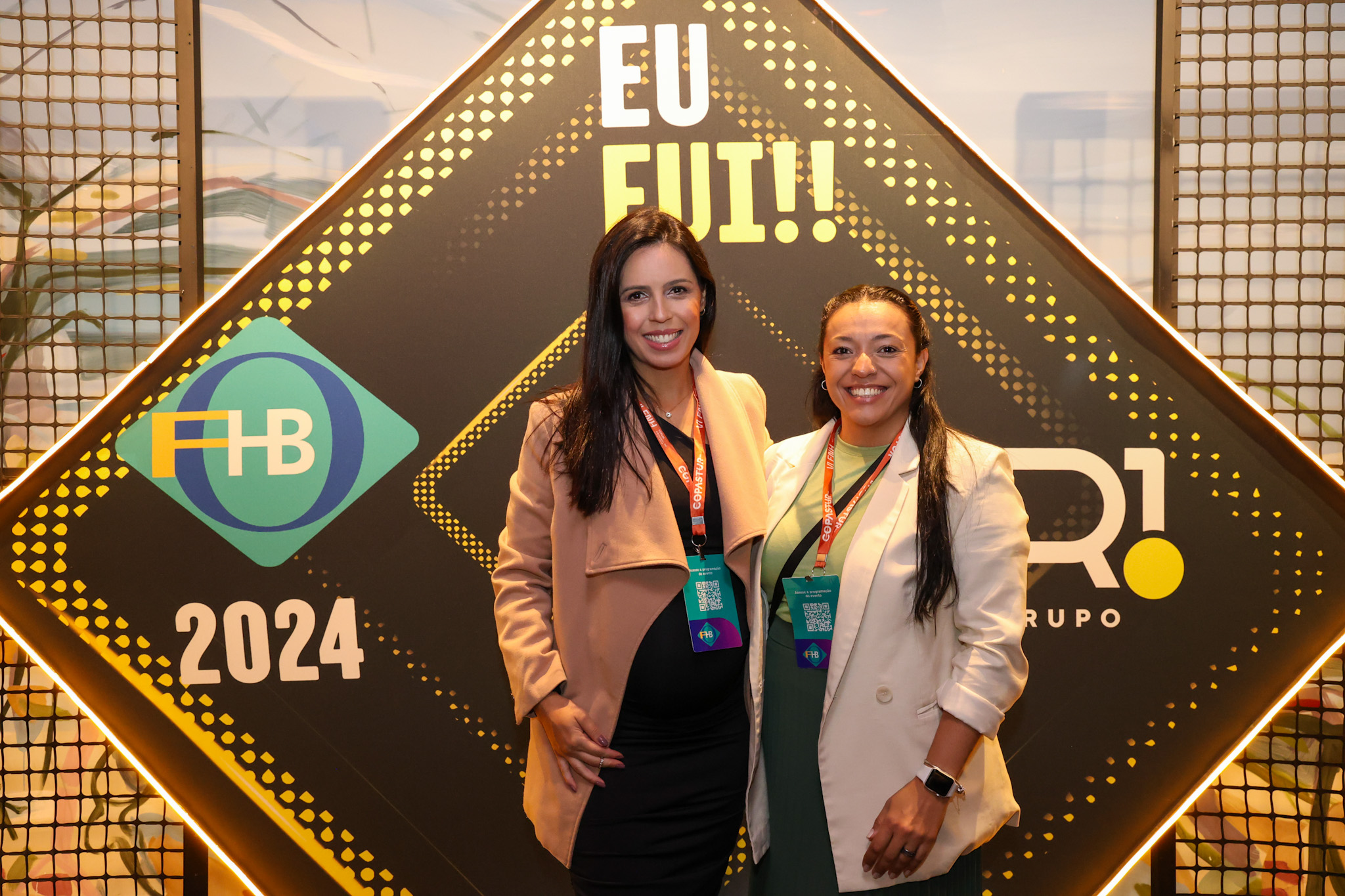 Priscila Bibiano e Taynah Caram, do FOHB Priscila Bibiano e Taynah Caram, do FOHB