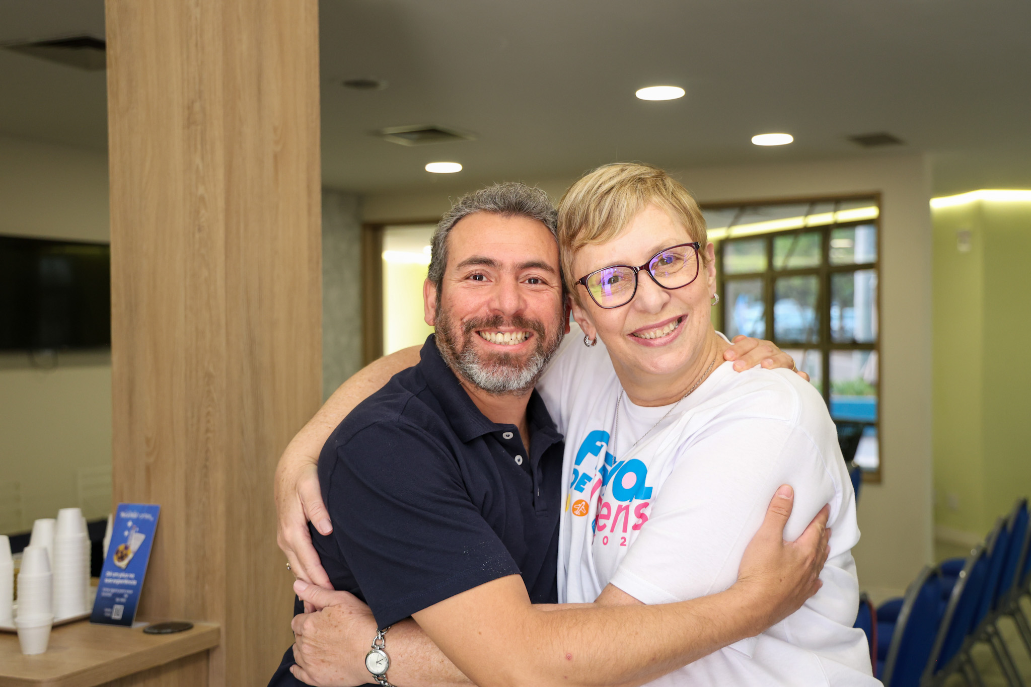 Ricardo Bezerra, da Azul Viagens e Bárbara Picolo, do Festival de Viagens