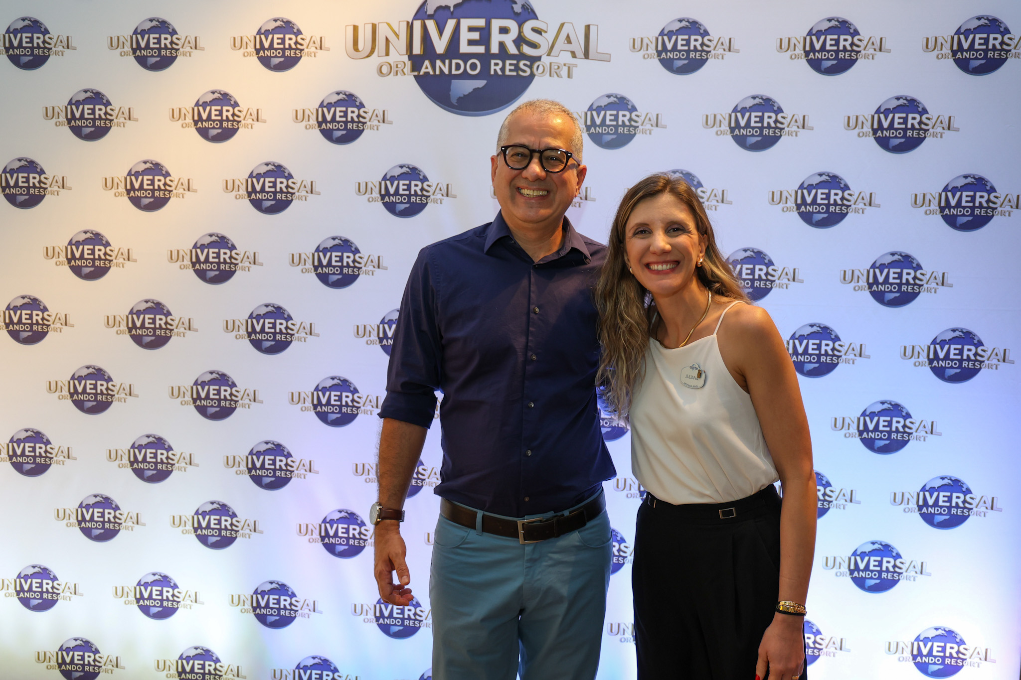Ricardo Campos, da Trade Tours e Juliana Baraldi, da Universal Ricardo Campos, da Trade Tours e Juliana Baraldi, da Universal