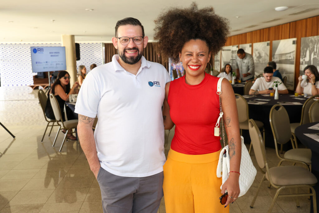 Rodrigo Macedo, da R11, e Patrícia Santos, da Destinos Delas