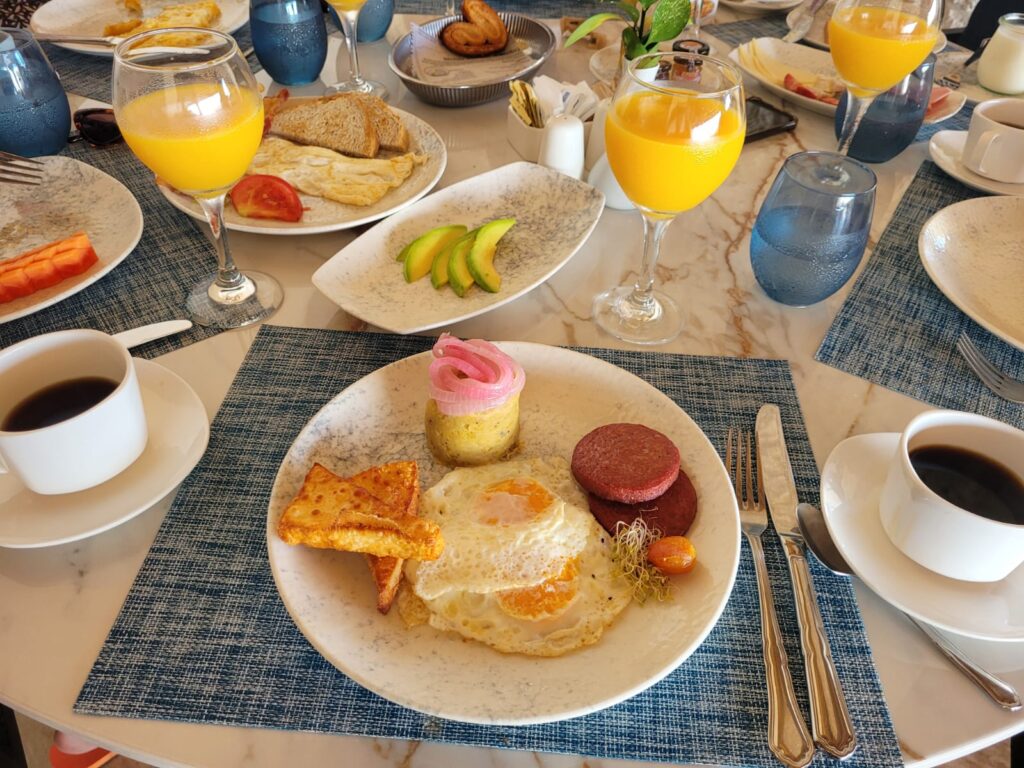 Secrets Tides Café da Manhã Dominicano
