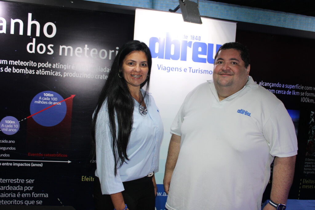 Vanessa Oliveira e Edy Santos, da Abreutur Viagens