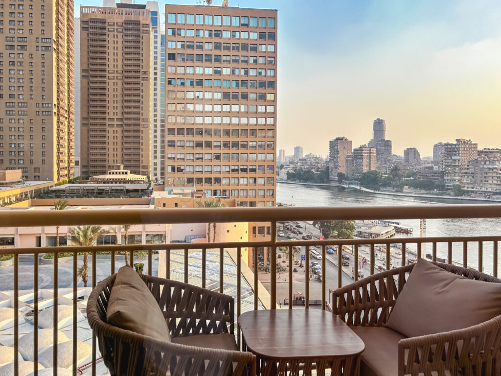 Vista da varanda da Conrad Nile Suite