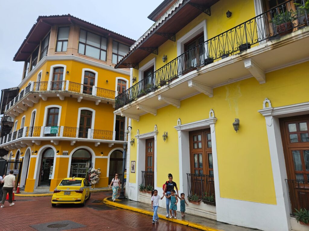 Panamá Travel Mart 2024 tem início com tour por atrativos na capital; veja fotos Panamá Travel Mart 2024 tem início com tour por atrativos na capital; veja fotos