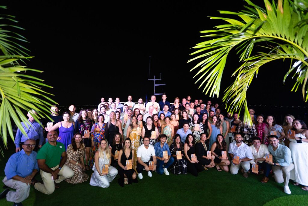 Iberostar Hotels & Resorts celebra parceria com operadoras de turismo na 17ª edição do Estrellas 1 Iberostar Hotels & Resorts celebra parceria com operadoras de turismo na 17ª edição do Estrellas