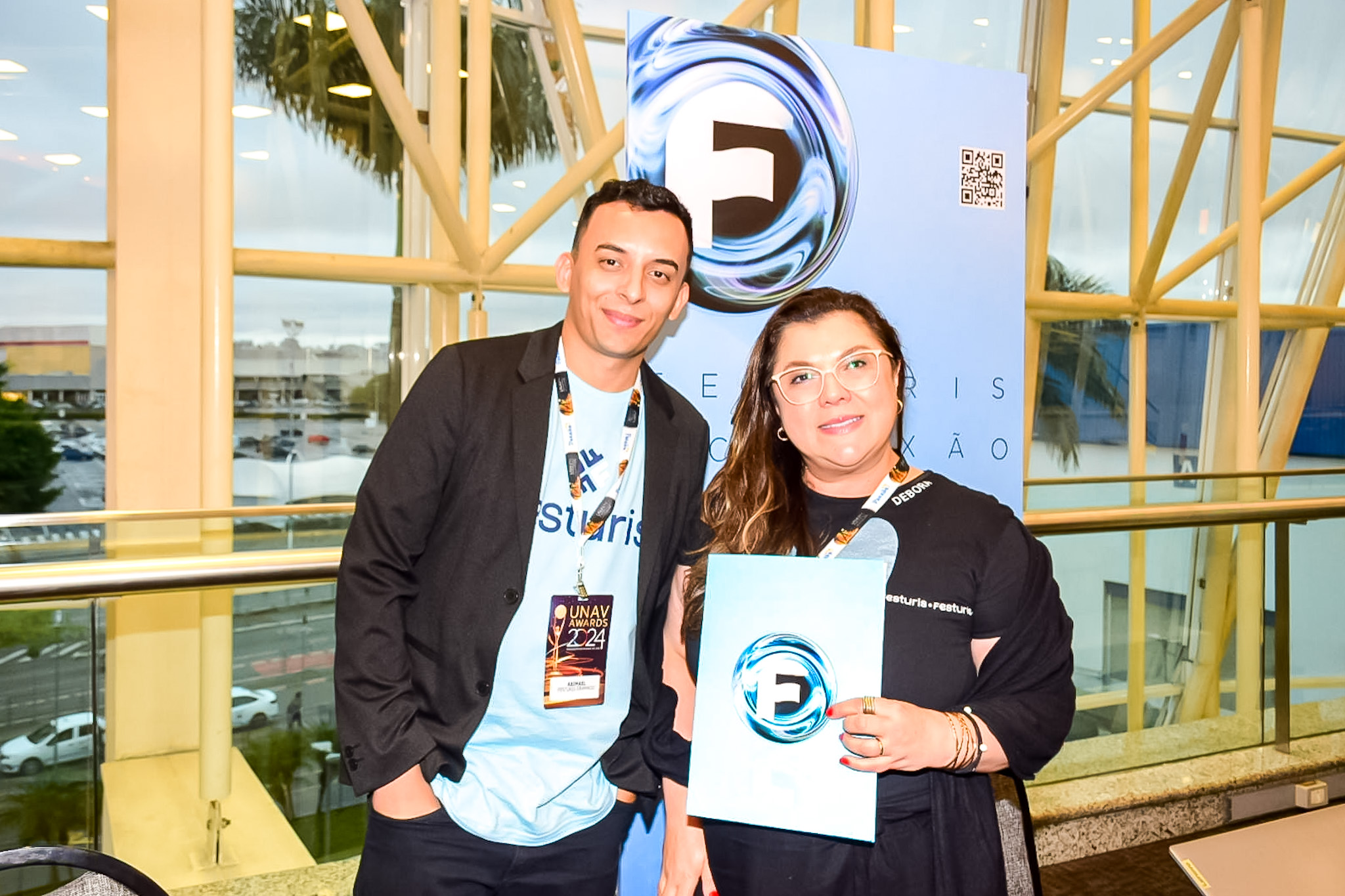 Abimael e Débora Dilkin, do Festuris