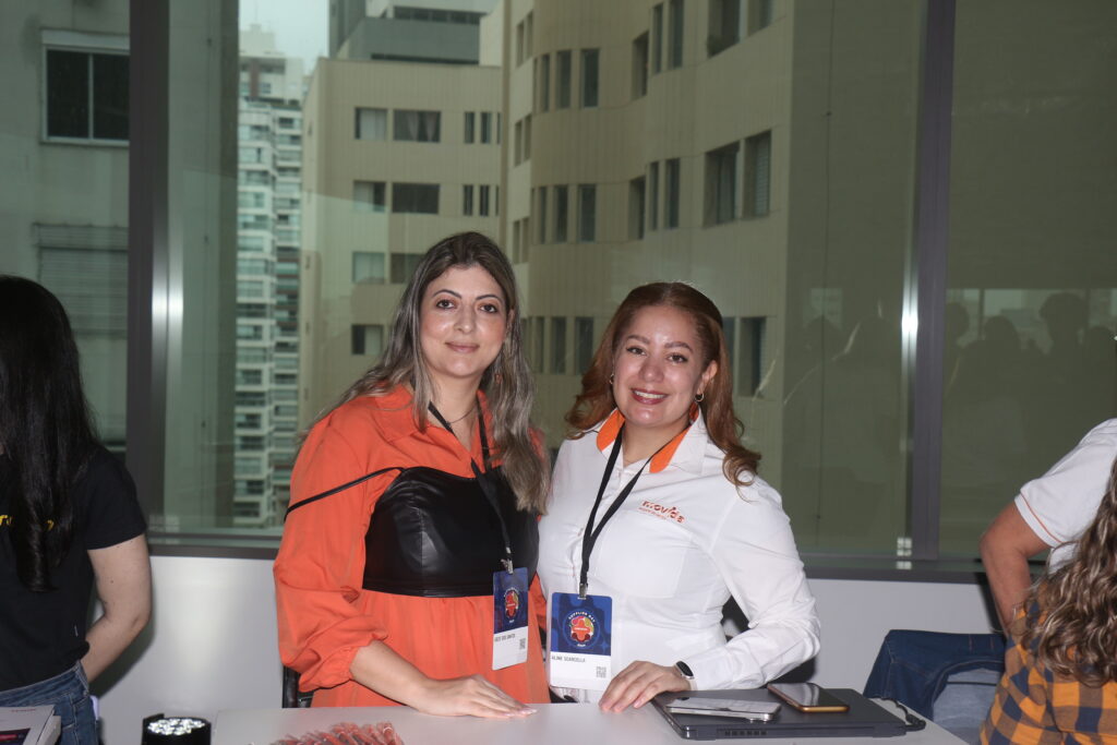 Aline Scarecella e Geize dos Santos, da Movida