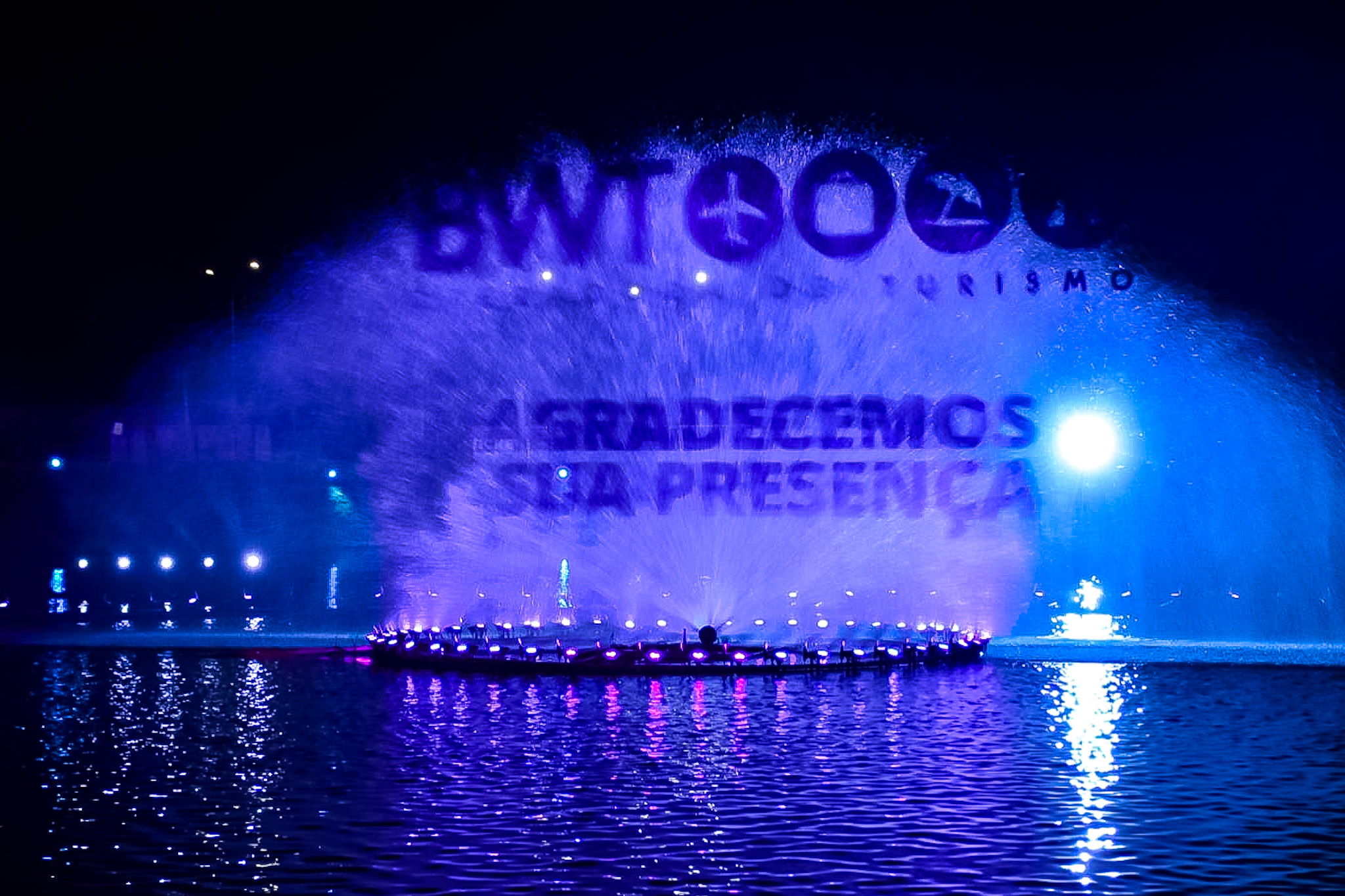 Ao final do Wonder Show, a BWT foi homenageada Ao final do Wonder Show, a BWT foi homenageada