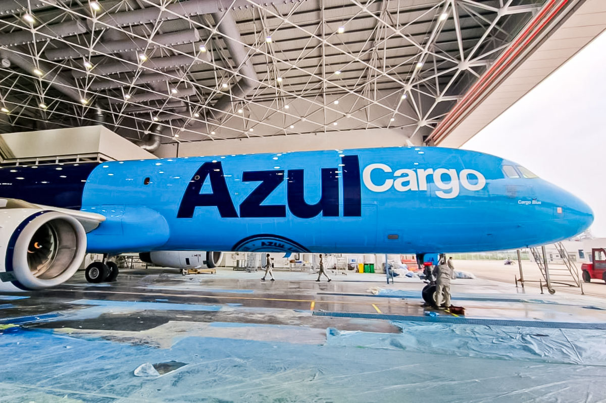 Azul Cargo Express amplia frota com a entrada de dois Airbus A321 cargueiros 1 Azul Cargo A321P2F 24100301 1 Azul Cargo Express amplia frota com a entrada de dois Airbus A321 cargueiros