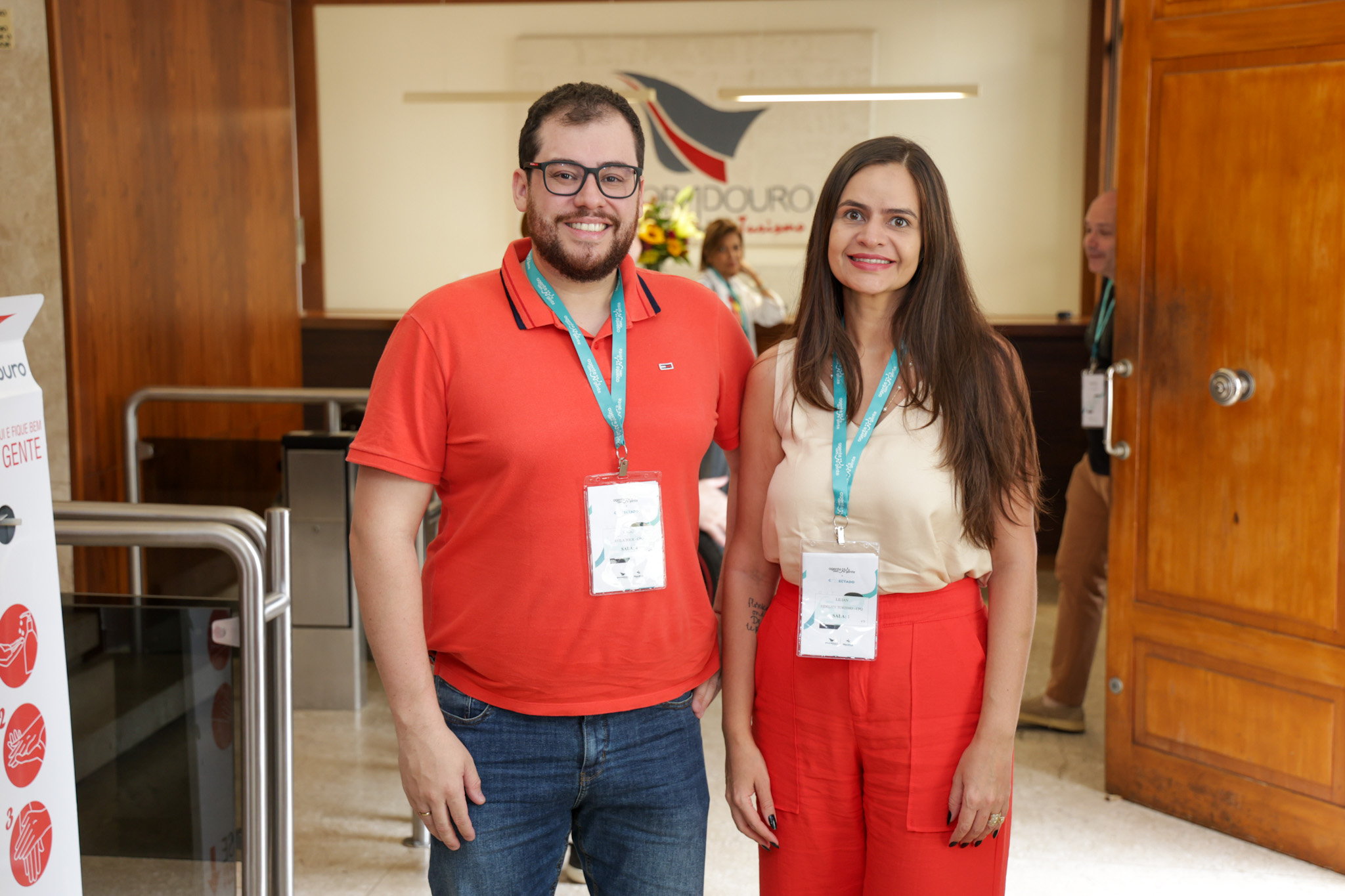 Cadu Ávila, da Ávila Tour, e Lilian Lorenzetti, da Fidelity Turismo