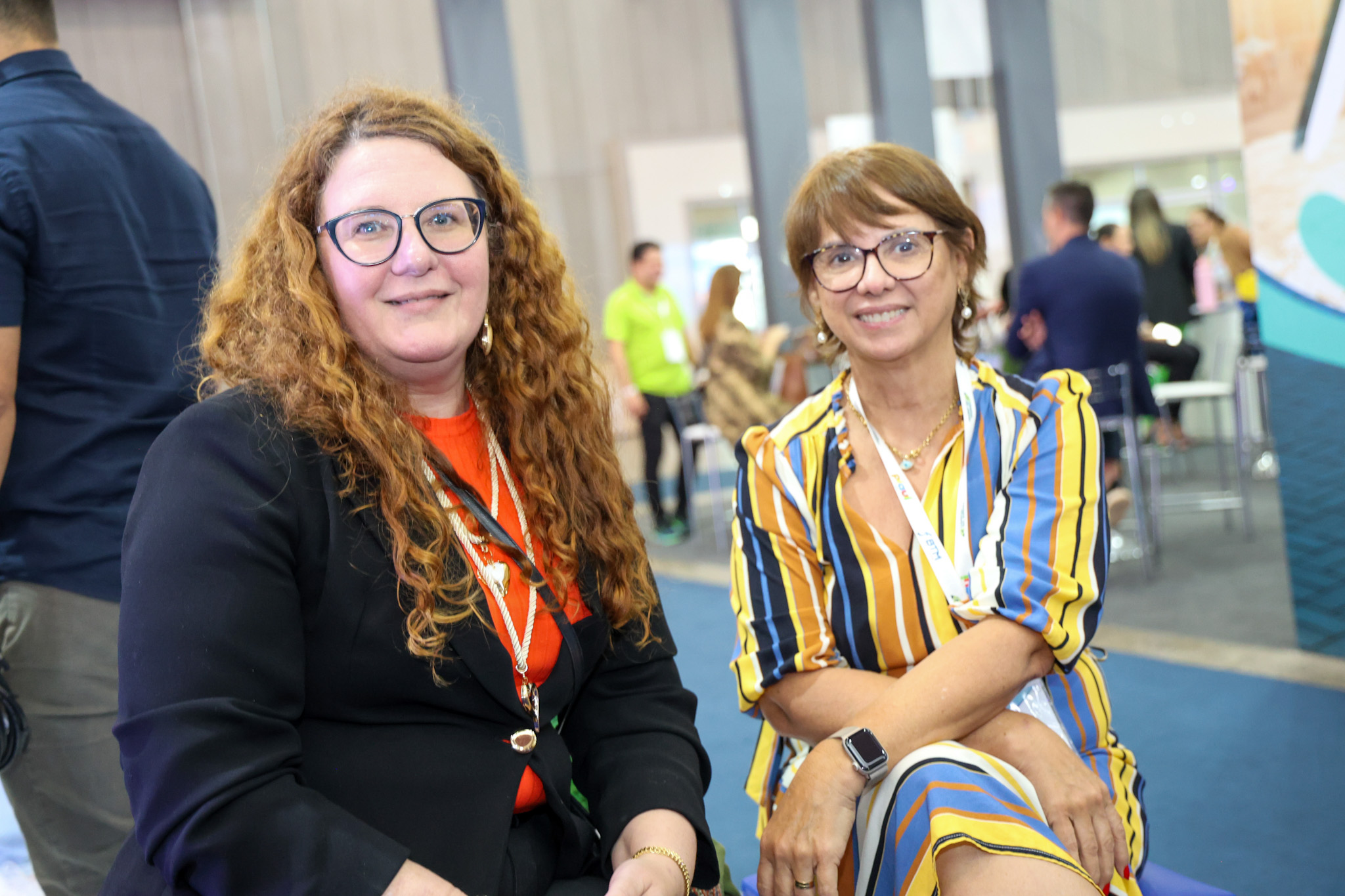 Carina Camara, coordenadora de articulação com trade nacional da Embratur, e Solange Portela, secretaria de Turismo do Rio Grande do Norte