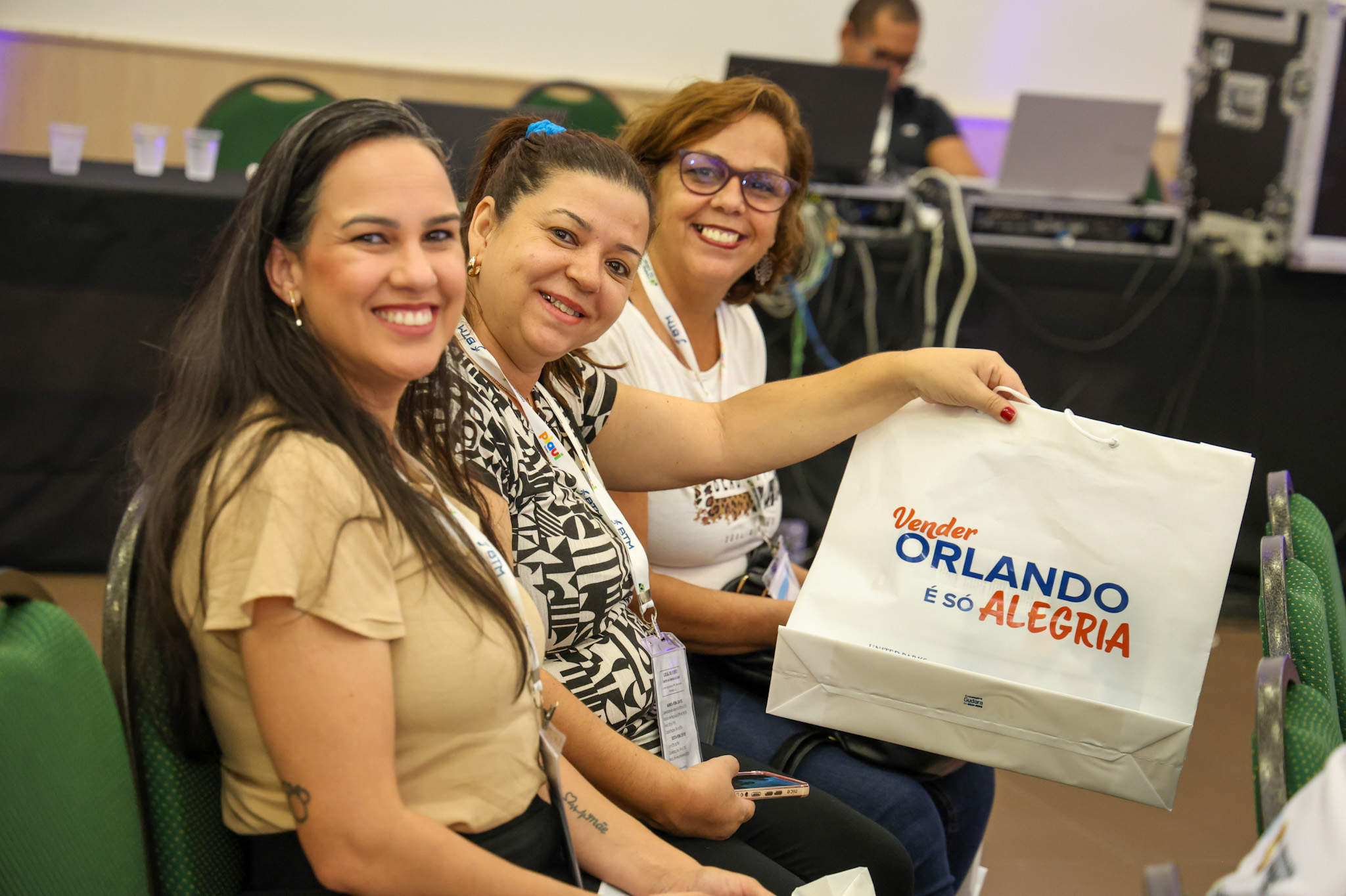 Debora Nogueira, da Partiu Com Deby, Claudia Ferreira, da Nova a Ferreira Turismo, e Márcia Santos, da Opção Tour Debora Nogueira, da Partiu Com Deby, Claudia Ferreira, da Nova a Ferreira Turismo, e Márcia Santos, da Opção Tour