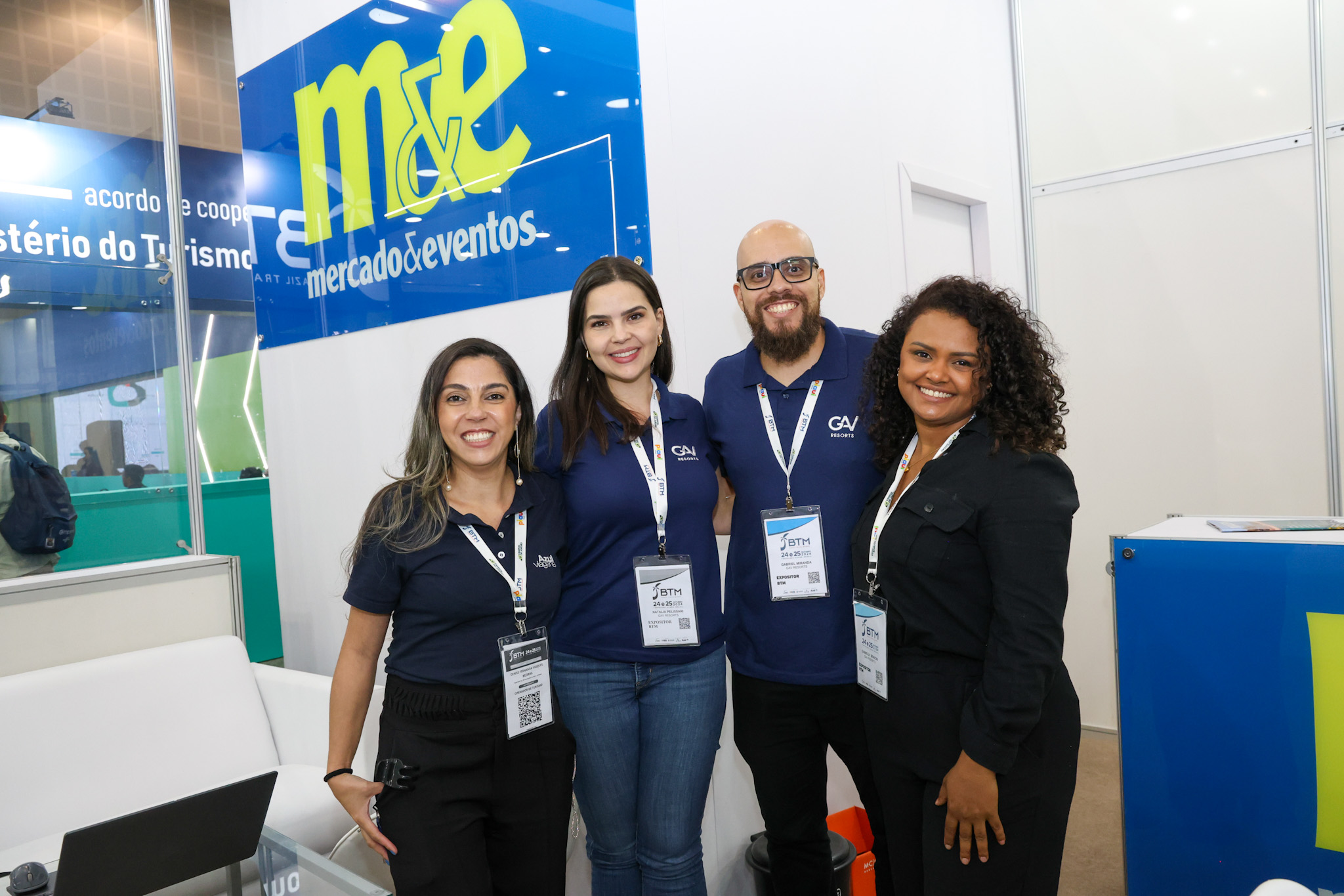 Denise Fernanda, da Azul Viagens, Natália Pelissari, Gabriel Miranda e Danielly Benício, da GAV Resorts Denise Fernanda, da Azul Viagens, Natália Pelissari, Gabriel Miranda e Danielly Benício, da GAV Resorts