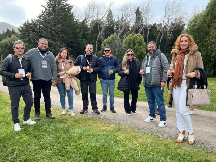 Terceiro dia da convenção da Braztoa acontece nesta sexta-feira (4) em Trevelin, Argentina 1 Equipe Braztoa e associados