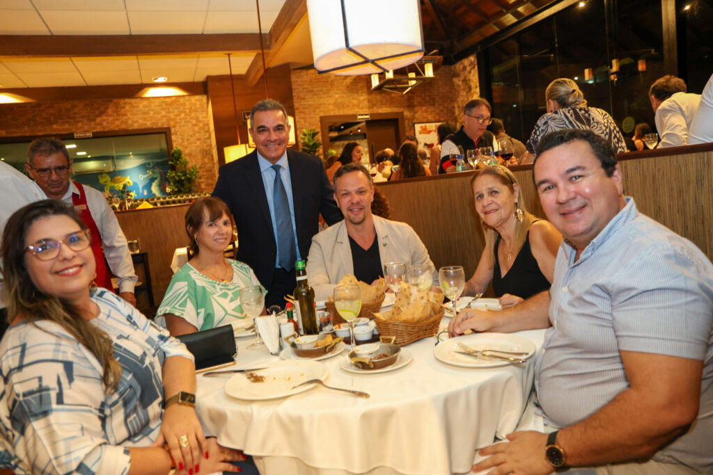 Equipe da Setur-RN, Breno Mesquita, do BTM, e Bruno Reis, da Embratur