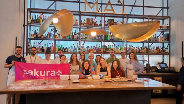 Sakura e Air Europa promovem famtour com agentes de viagem para a Espanha 1 Experiência gastronómica no Hilton foi um dos passeios promovidos pela consolidada (Divulgação/Sakura)