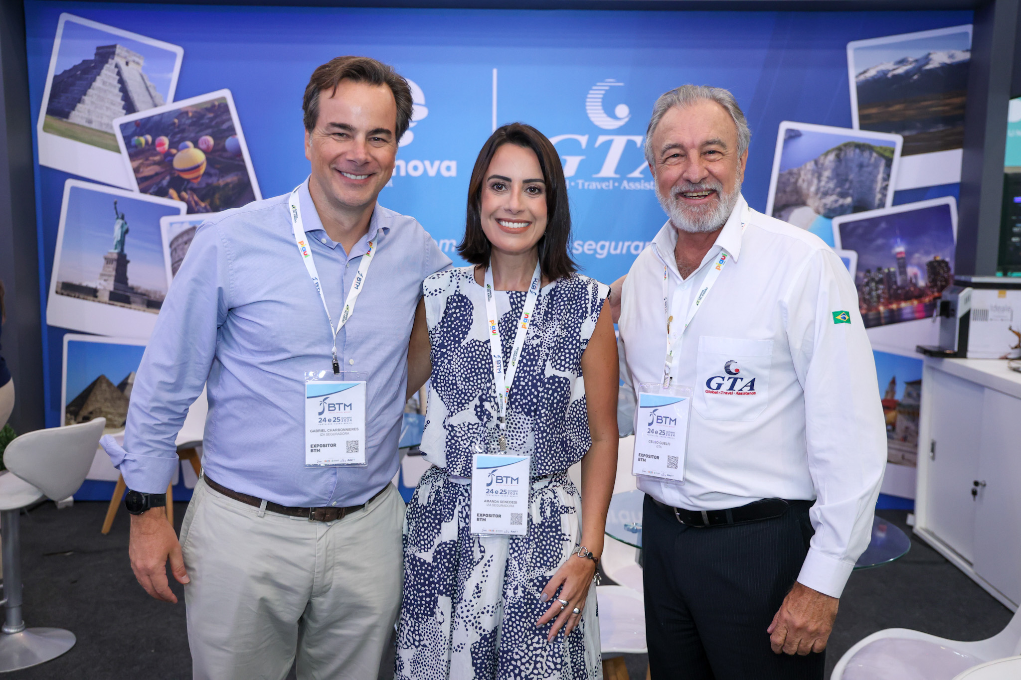 Gabriel Charbonnieres e Amanda Senedesi, da Iza Seguradora, e Celso Guelfi, da GTA Gabriel Charbonnieres e Amanda Senedesi, da Iza Seguradora, e Celso Guelfi, da GTA