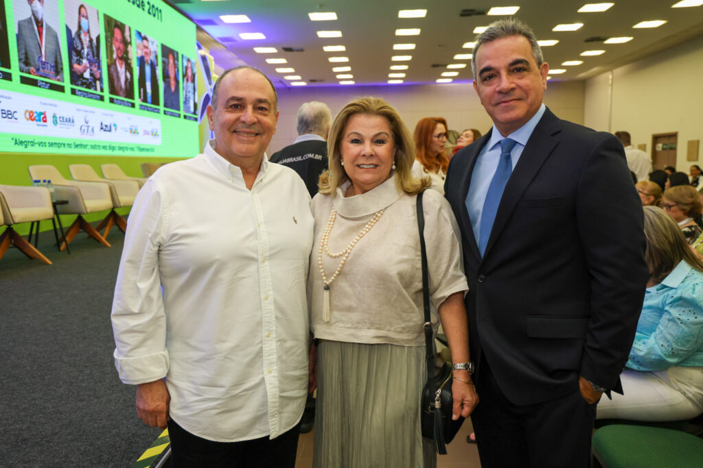 Geraldo Rocha e Iria Rocha, da GR Turismo, e Breno Mesquita, do BTM
