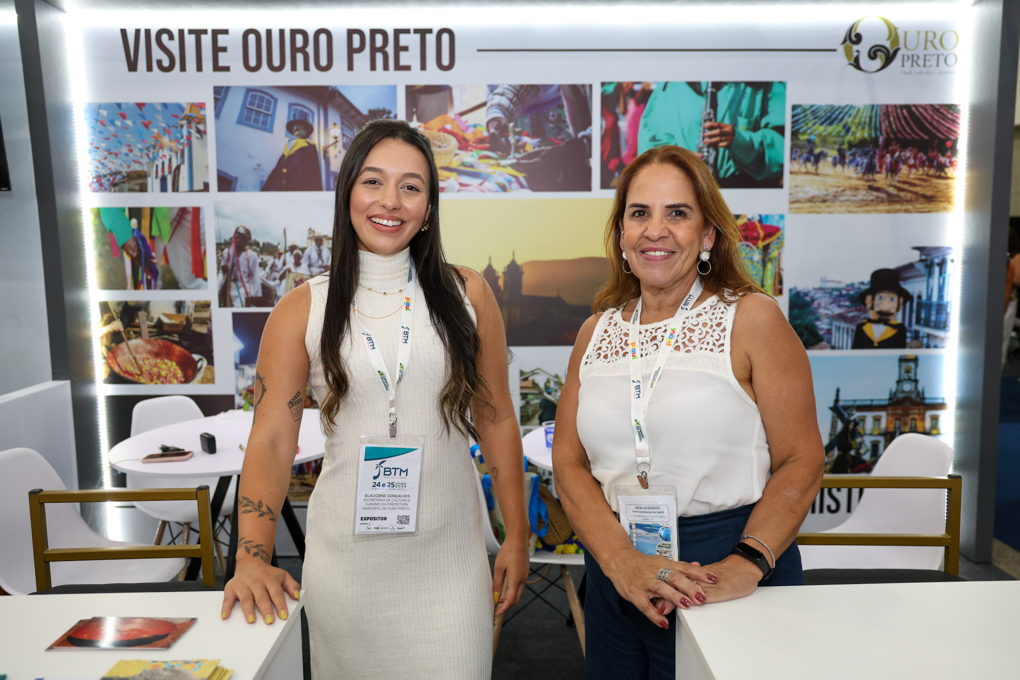 Glauciene Gonçalves e Sônia Rezende, da Secretaria de Cultura e Turismo de Ouro Preto Glauciene Gonçalves e Sônia Rezende, da Secretaria de Cultura e Turismo de Ouro Preto