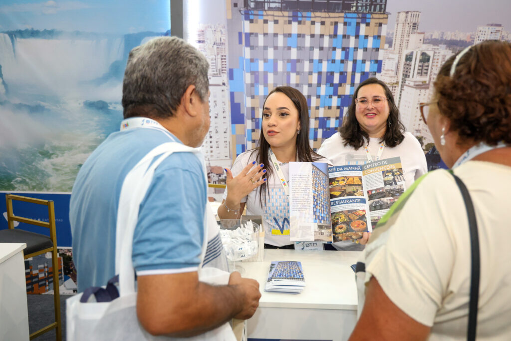 Helena Mesquita e Iara Pinheiro, do WZ Hotel