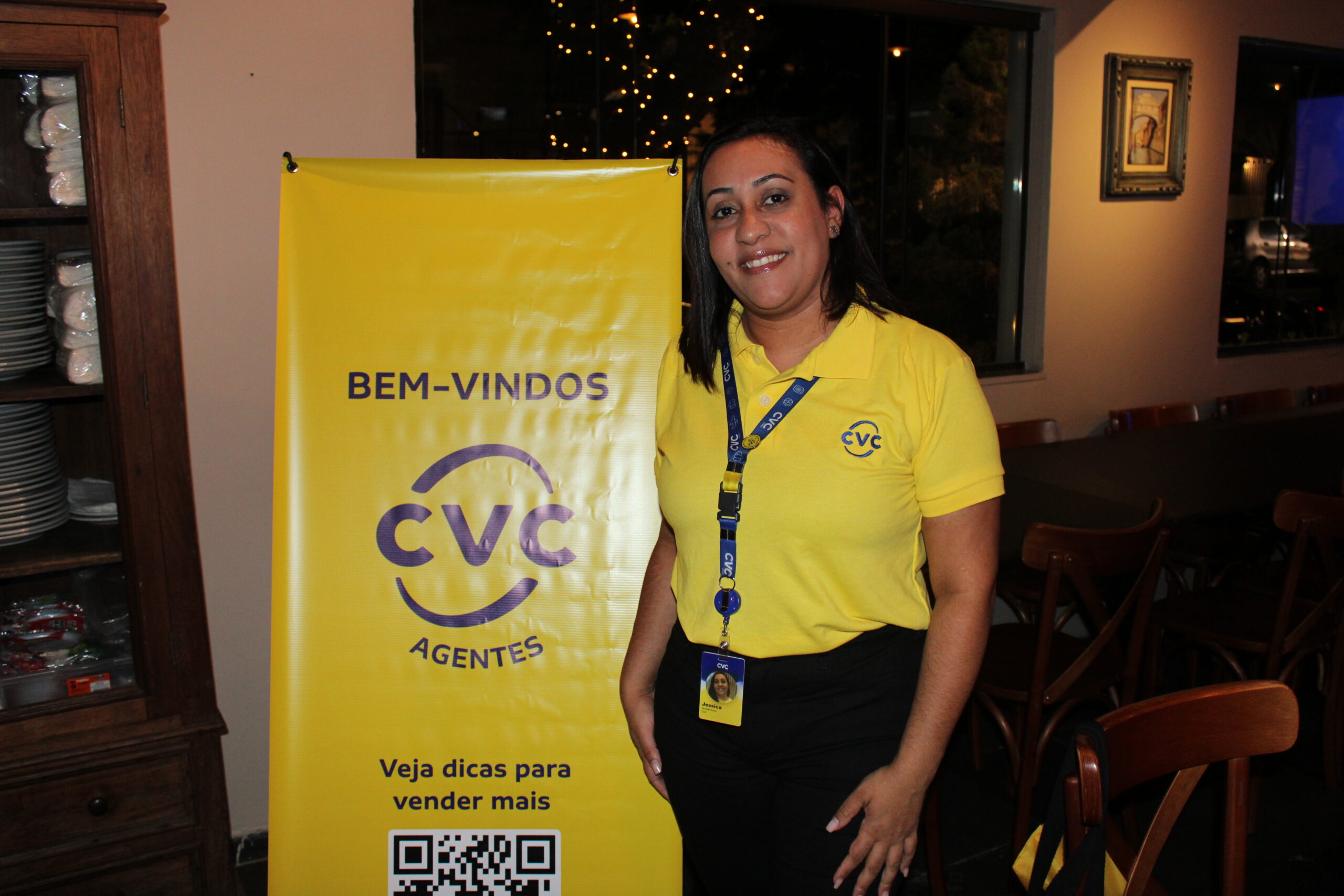 Jessica Souza, atendimento Multimarcas para o ABC da CVC Jessica Souza, atendimento Multimarcas para o ABC da CVC