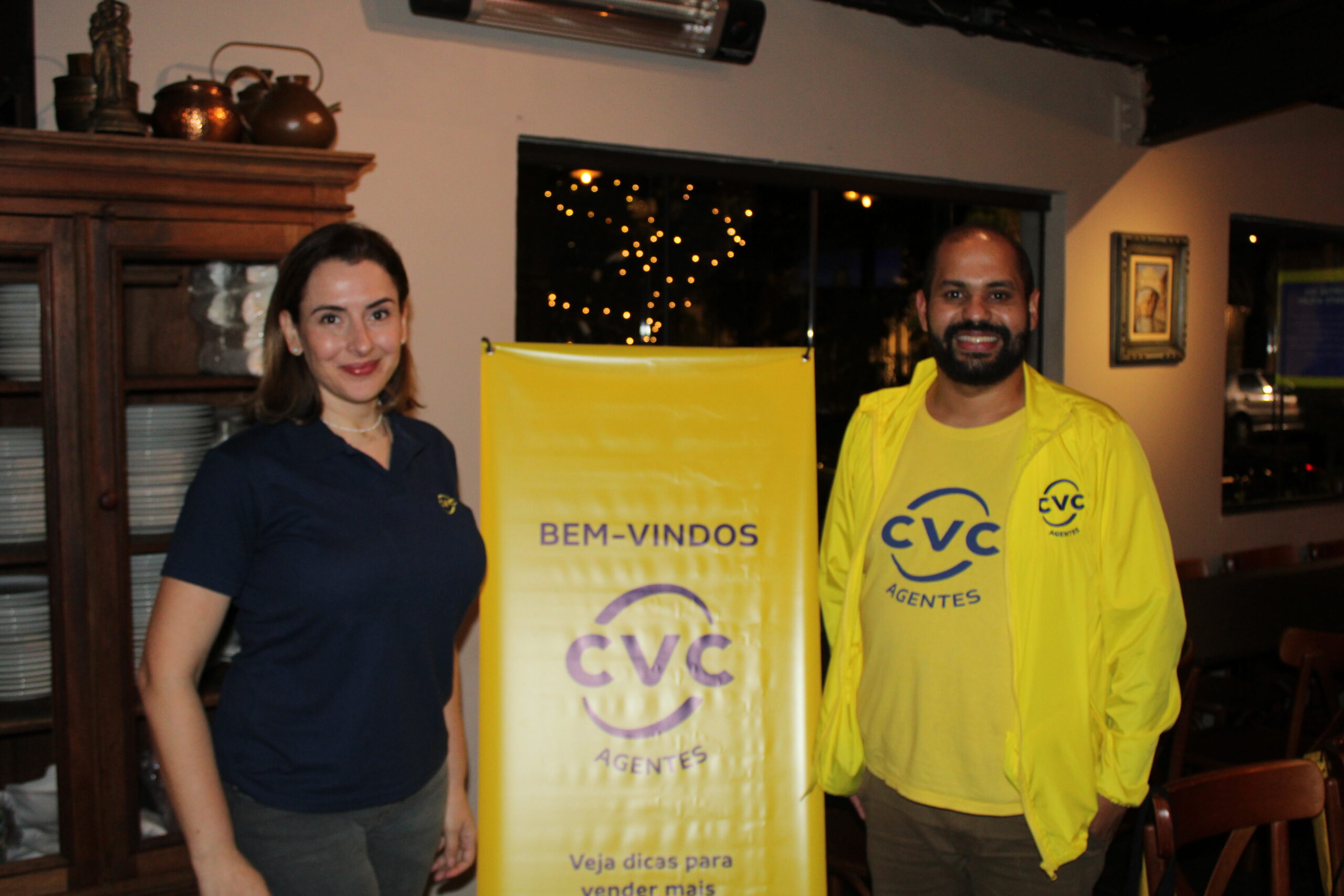 Kárina M Tavares e Rafael Gomes, da CVC Kárina M Tavares e Rafael Gomes, da CVC