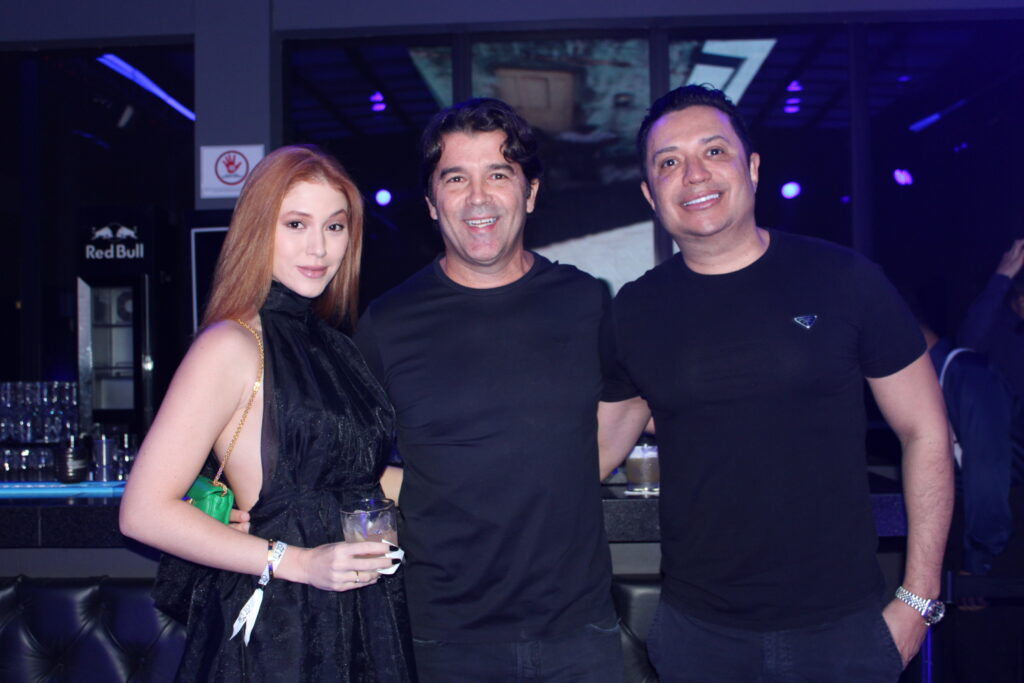 Otaviano Costa, do Paris 6, André Normande e Sarah Verneck, do Café de La Musique Maceio