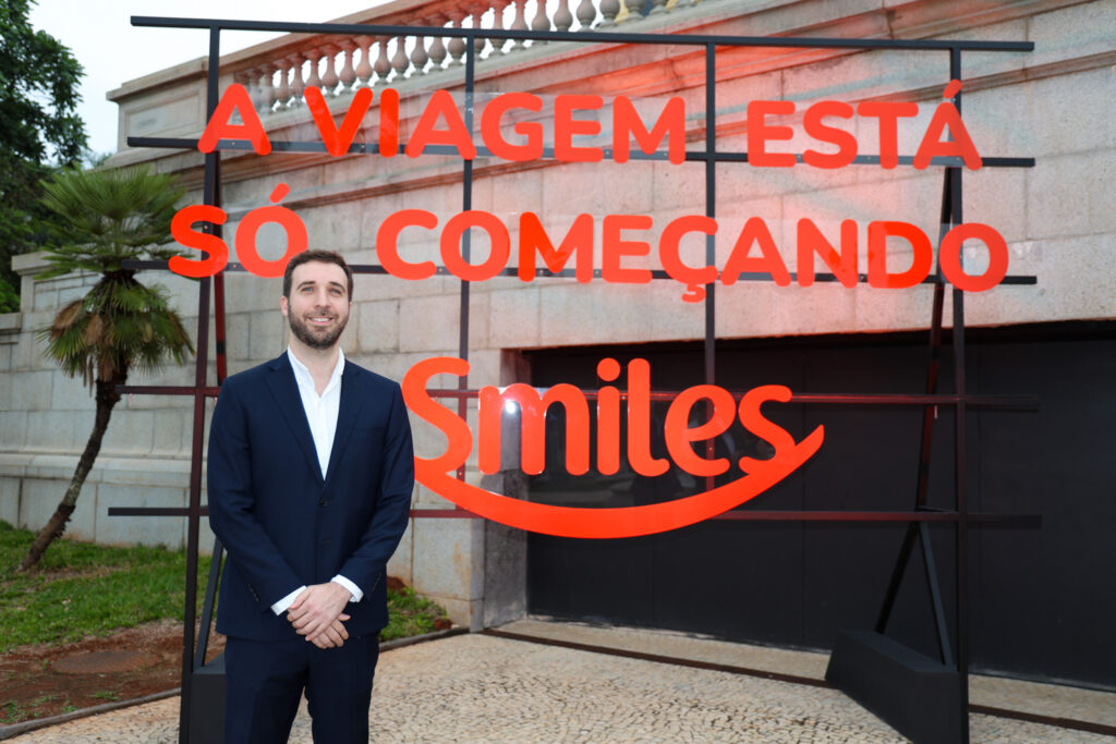 Juan Mudeh, diretor comercial e aéreas e Universo do Viajante