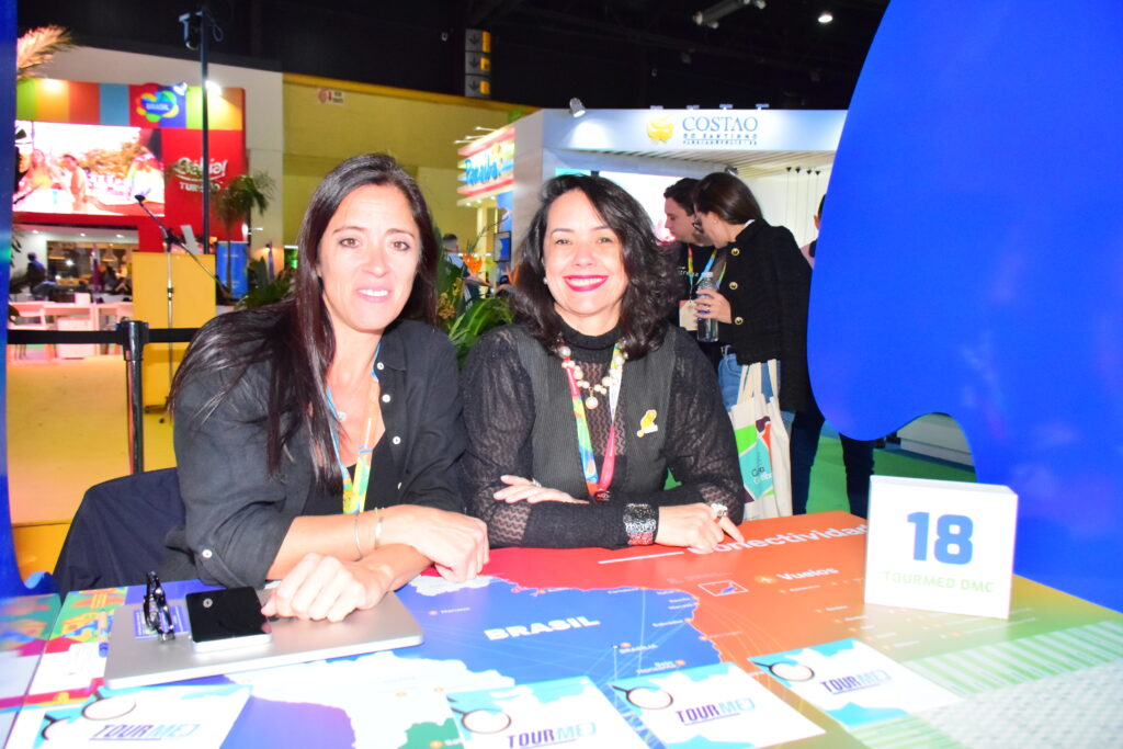 Larisa Salina e Simone Bonilha, do Tourmed DMC