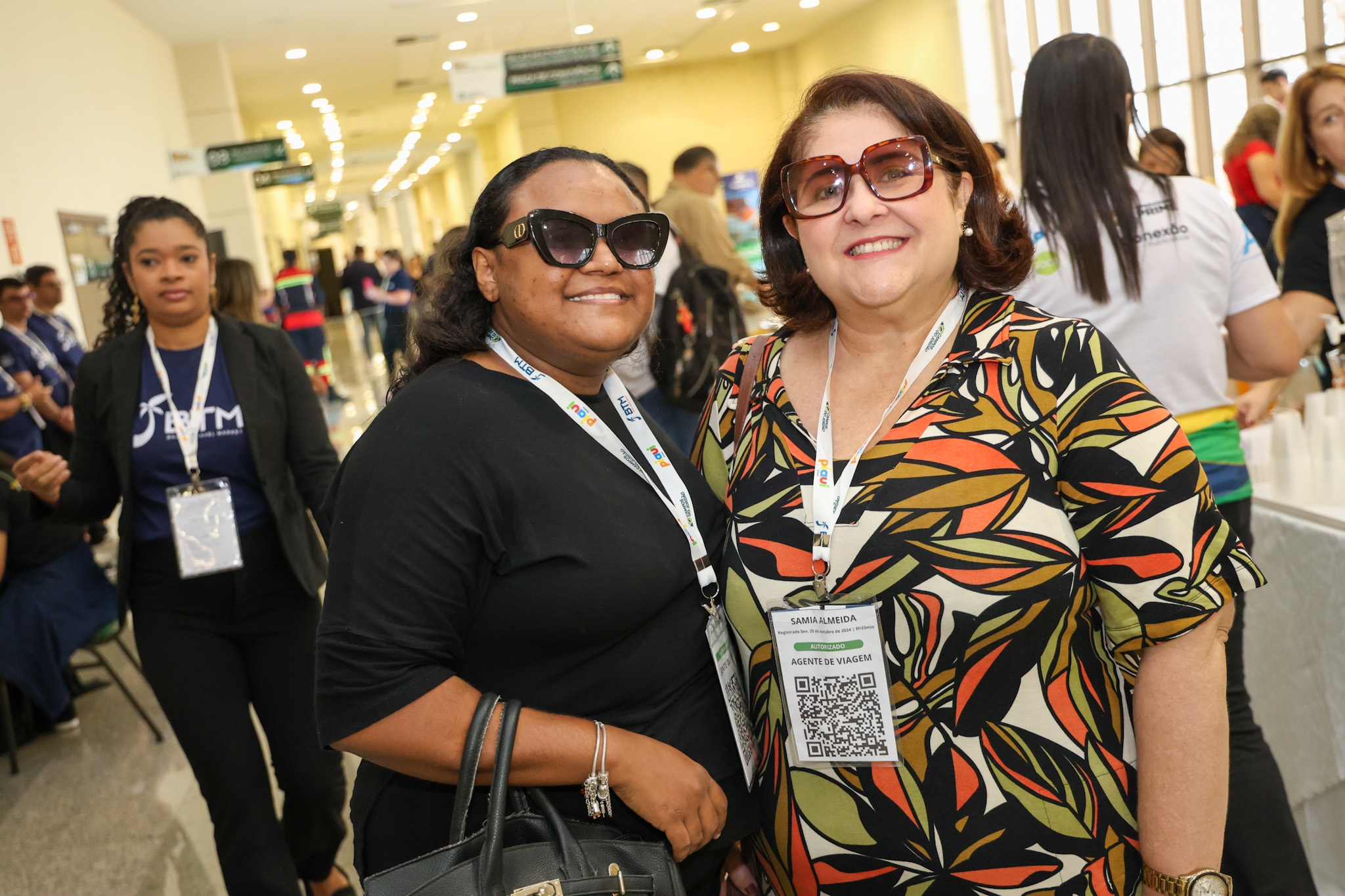Nayara Silva e Samia Almeida, da Happy Travel Nayara Silva e Samia Almeida, da Happy Travel