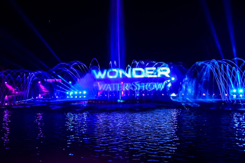 O Wonder Show é o espetáculo das águas do Wonder Park O Wonder Show é o espetáculo das águas do Wonder Park