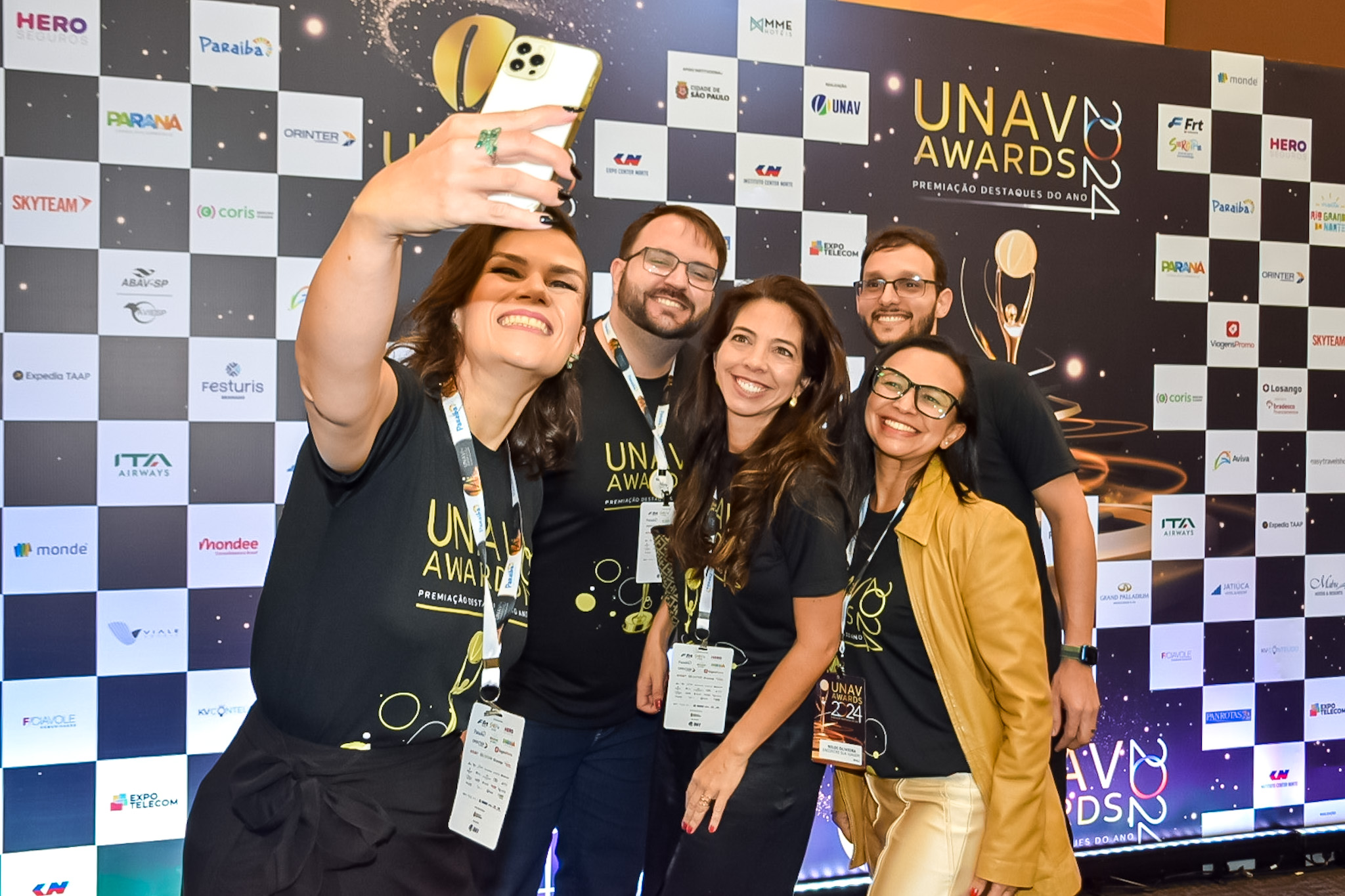 O backdrop permite aos convidados, expositores e equipe da Unav registrar a presença na edição de 2024 O backdrop permite aos convidados, expositores e equipe da Unav registrar a presença na edição de 2024