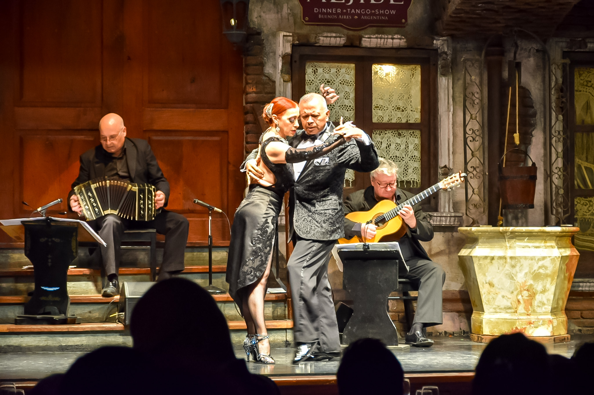 O tango é uma das expressões artísticas mais famosas da Argentina O tango é uma das expressões artísticas mais famosas da Argentina