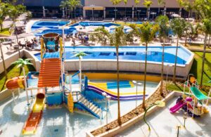 Com programação especial, ceia e grande festa da virada "all inclusive" na Arena Olímpia, com queima de fogos silenciosa e show de Tatau (ex-Araketu), os resorts Enjoy registram incremento de 36% na antecipação das vendas comparado ao ano passado (Divulgação/Enjoy Hotéis & Resorts)