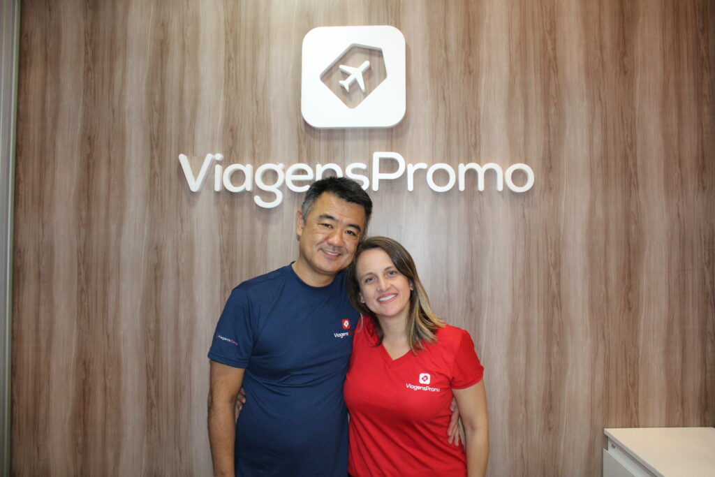Renato Kido e Priscila Bures, da ViagensPromo