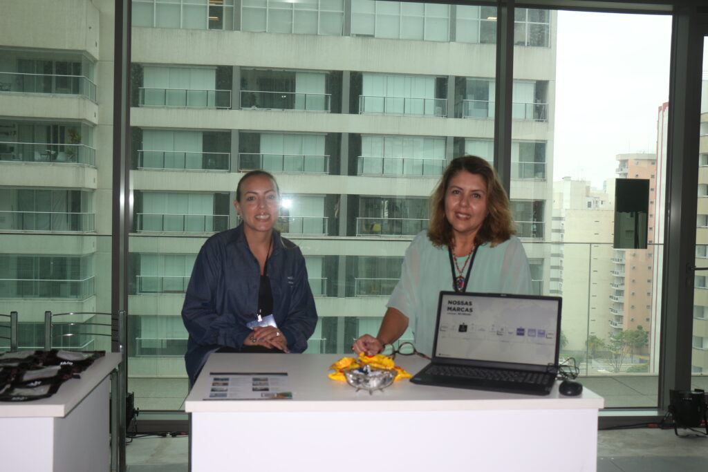Silvia Fernande e Danielle Amorim, da Louvre Hotels