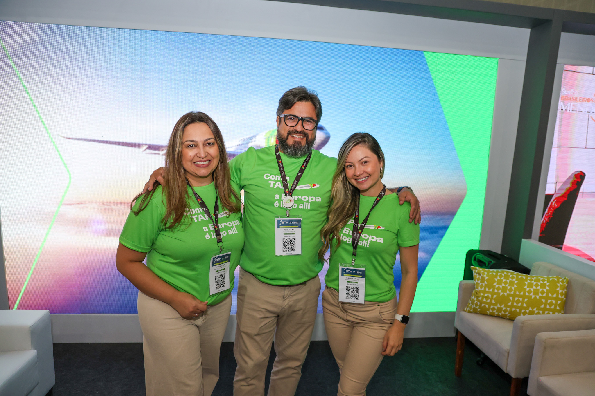 Suelda Vicente, Douglas Lima e Andressa Amaral, da Tap Suelda Vicente, Douglas Lima e Andressa Amaral, da Tap