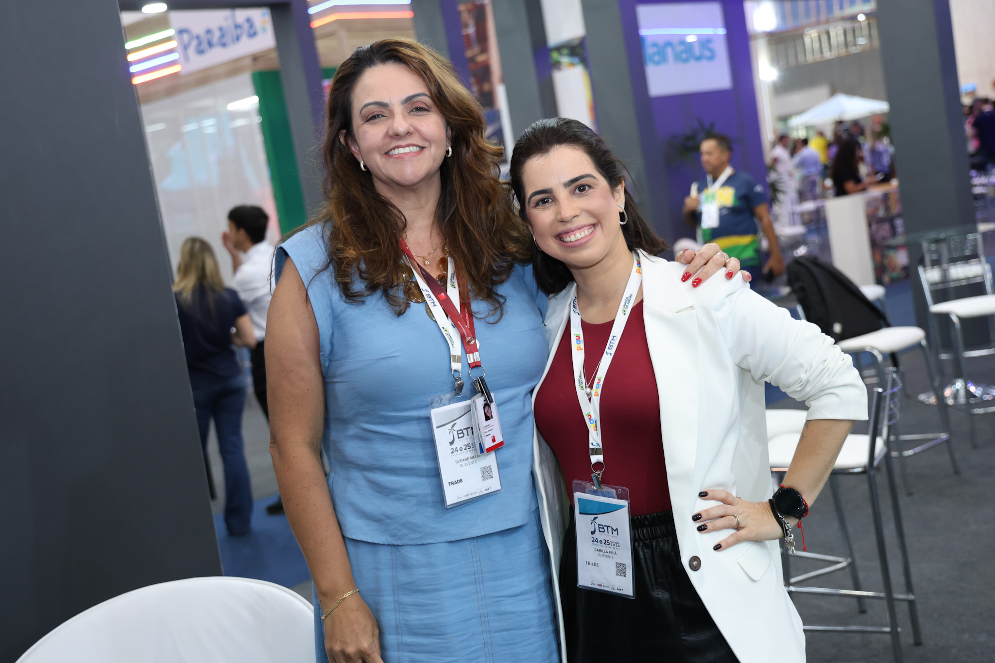 Tatiane Melo e Camilla Pitiá, da GL Events Tatiane Melo e Camilla Pitiá, da GL Events