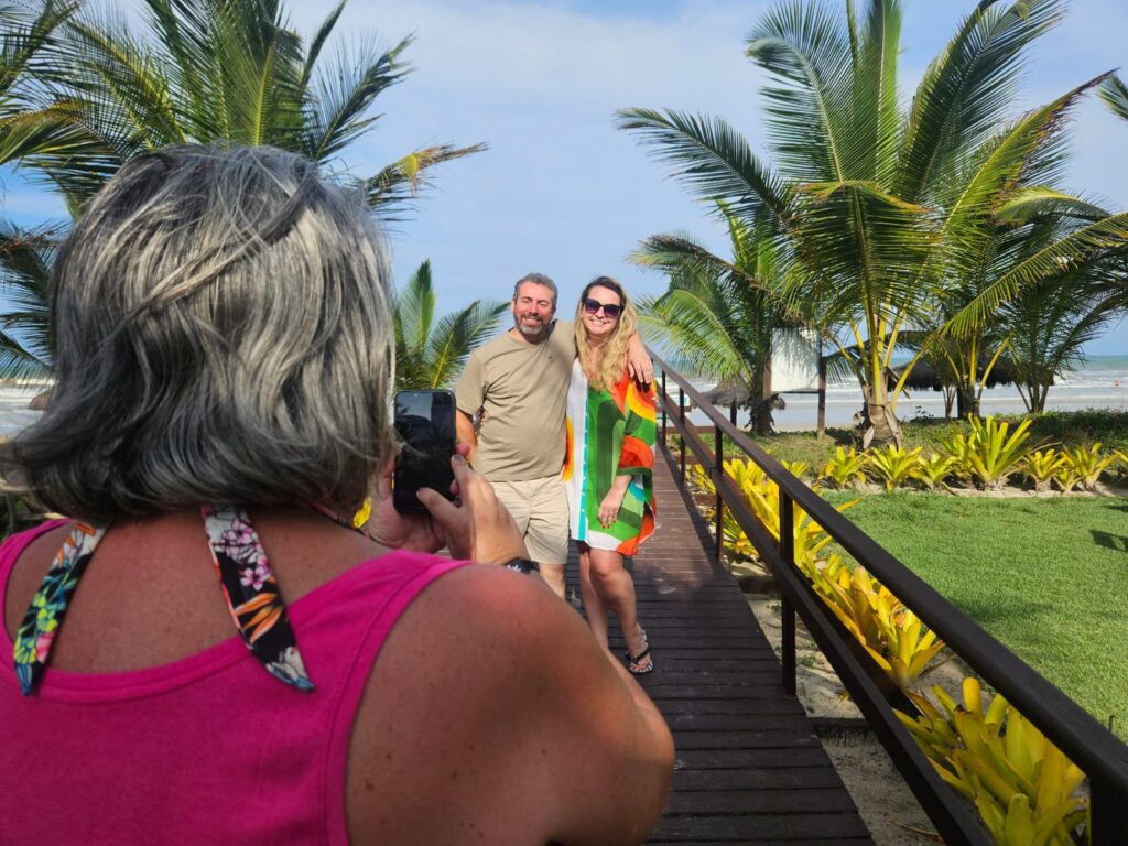 Ricardo Bezerra da Silva, gerente Comercial da Azul Viagens e Amanda Pipa, da GW Travel Ricardo Bezerra da Silva, gerente Comercial da Azul Viagens e Amanda Pipa, da GW Travel